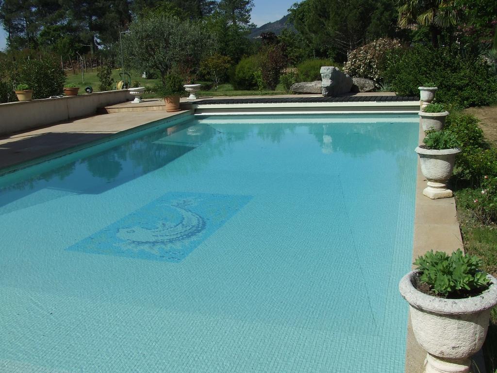 Domaine Du Planas Ailhon Ardeche B&B 객실 사진